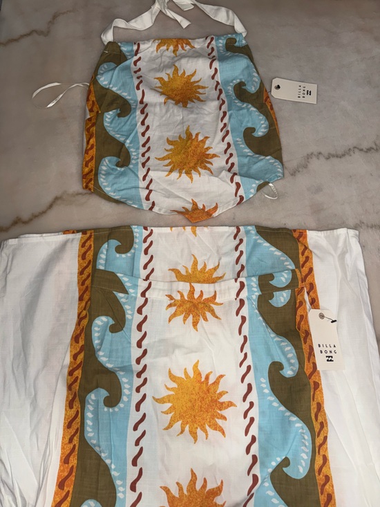 Billabong Dresses & Skirts - Billabong Orange Sun Print Midi Skirt & Halter Top Set